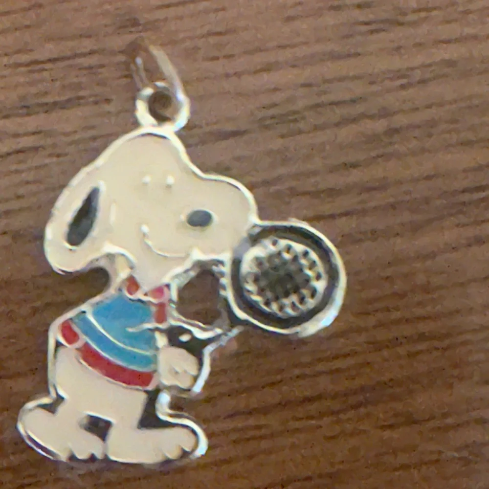 Vintage Gold-tone Snoopy Playing Tennis Charm - Picture 5 of 7